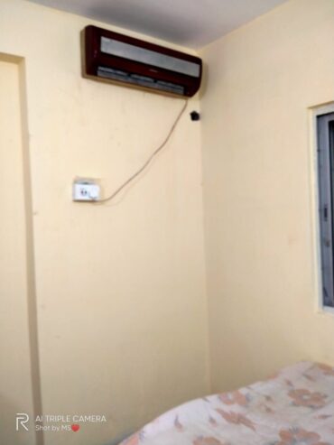 1BHK FULL FURNISHED FLAT IN 4TH FLOOR IS AVAILABLE DIRECT FROM OWNER