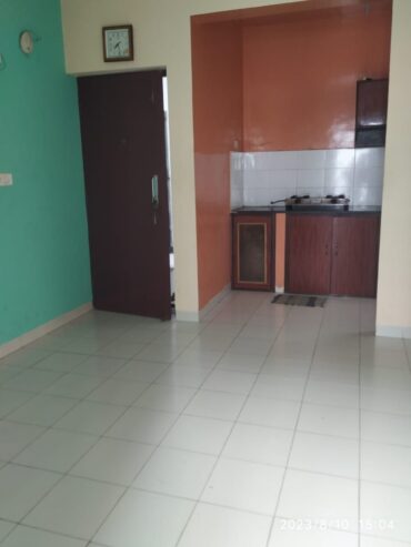 1BHK FULL FURNISHED FLAT RENT D BLOCK 4TH FLOOR.